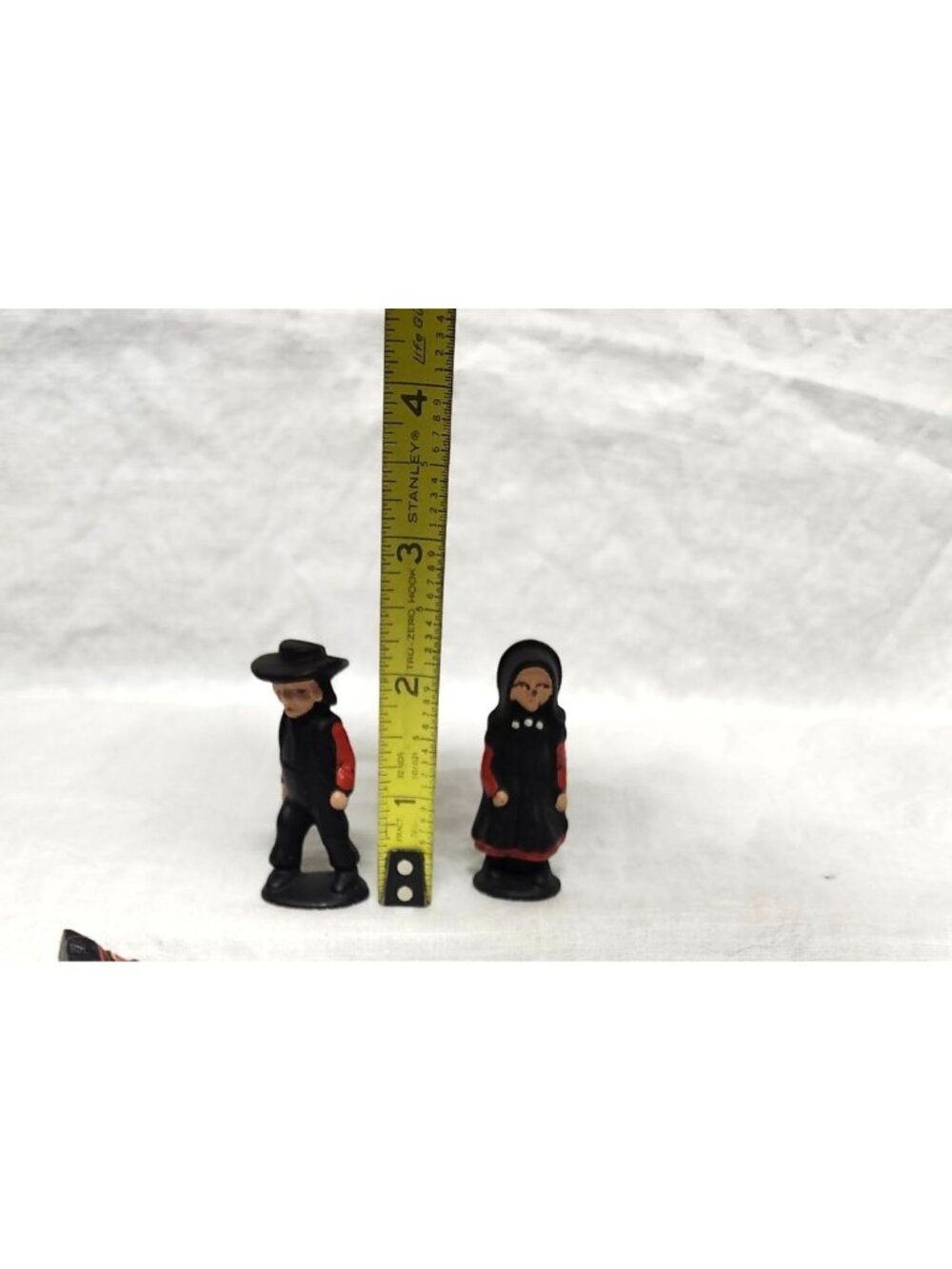 Vintage Cast Iron Amish Figurine Set Of 5 Hand-Painted Miniatures With Desk - Picture 8 of 9